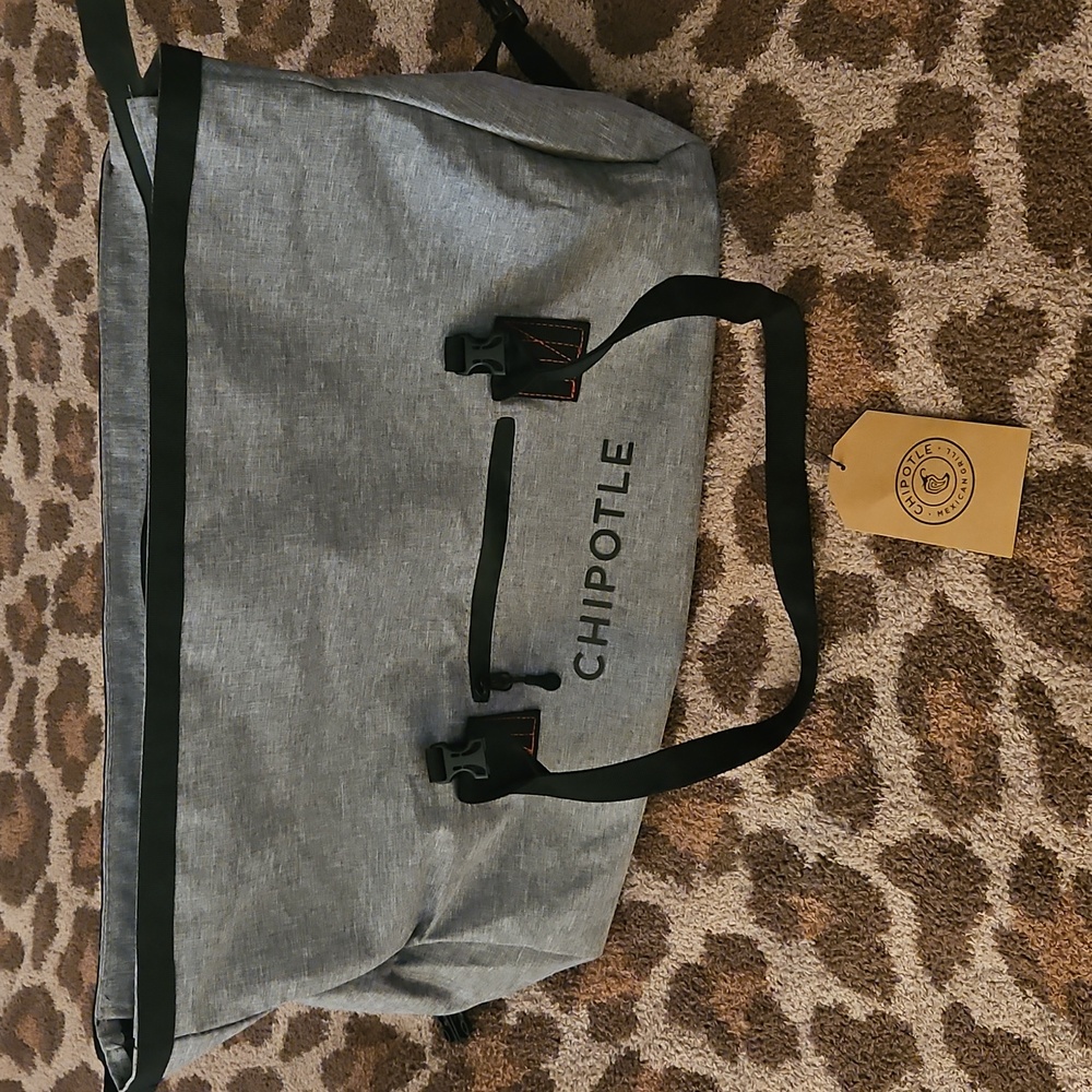 Chipotle Duffle Bag 🌯🌮 - Picture 3 of 11